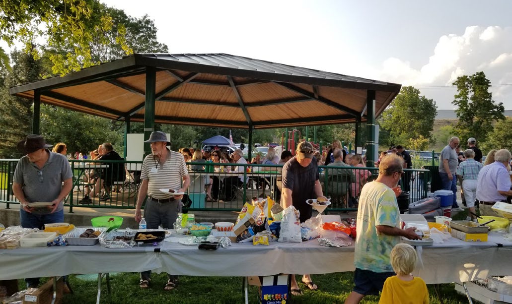 Complete and Engaged Neighborhoods